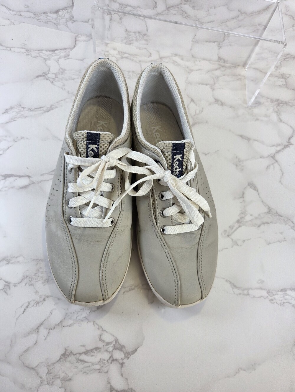 Keds Light Gray and White Lace-Up Sneakers(B32) - Picture 3 of 14